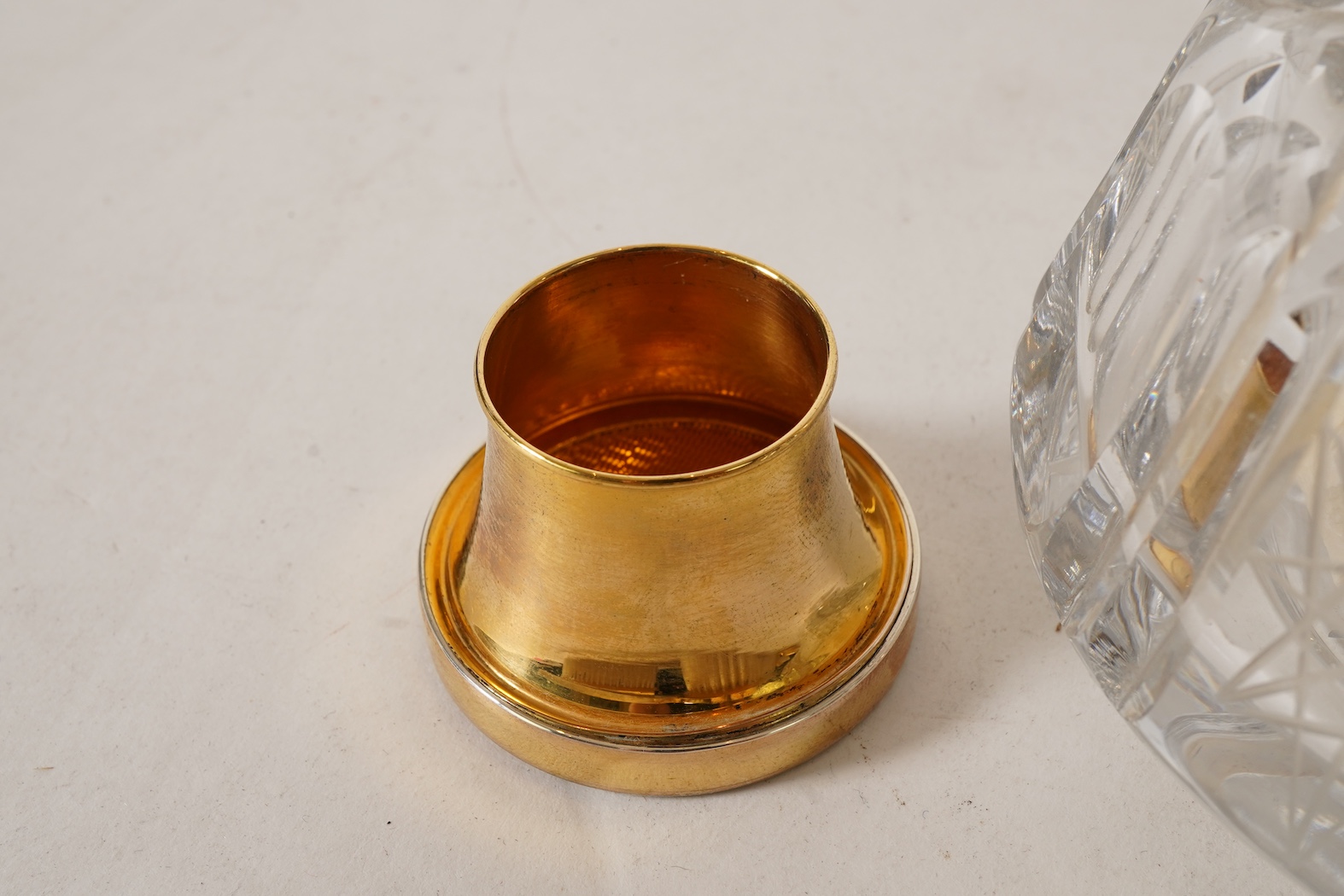 A mid 20th century continental eight piece gilt white metal and tortoiseshell mounted dressing table set